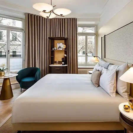 Small Luxury Ambassador Hotel 4*