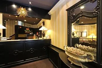 Small Luxury Ambassador 4*