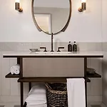 Small Luxury Ambassador 4* Zürich