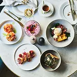 Hotel Small Luxury Ambassador 4*