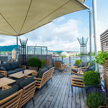 Small Luxury Ambassador 4* Zúrich