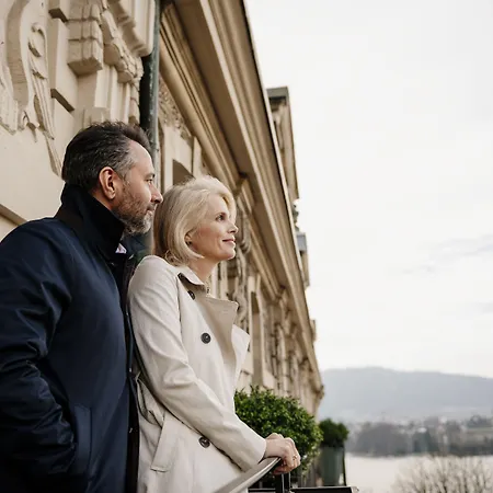 Hotel Small Luxury Ambassador 4*