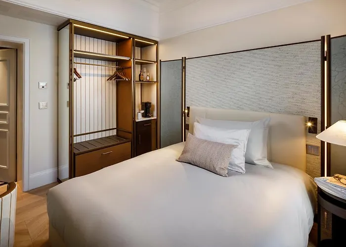 Small Luxury Ambassador Hotel