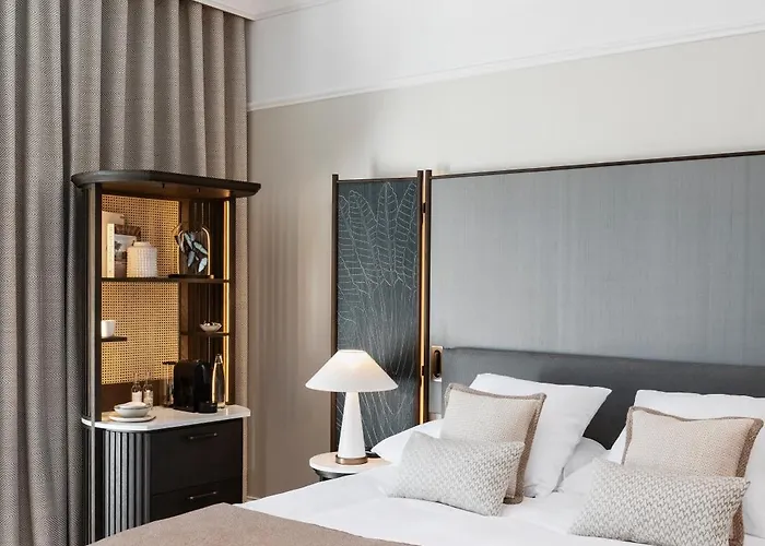 Small Luxury Ambassador Zurich