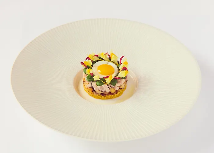 Small Luxury Ambassador 호텔 4*