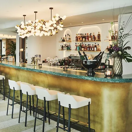 Small Luxury Ambassador Цюрих