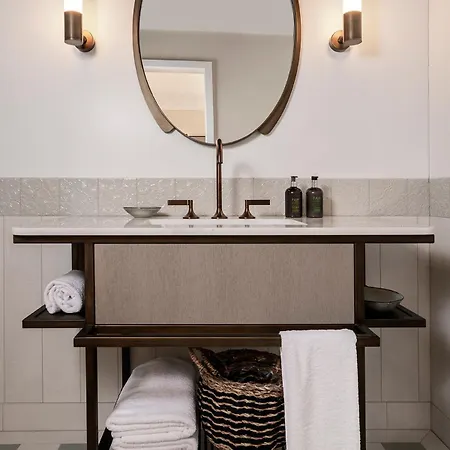 Small Luxury Ambassador 4* Цюрих