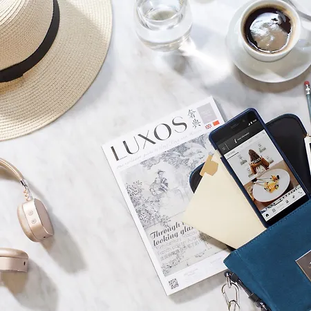 Отель Small Luxury Ambassador